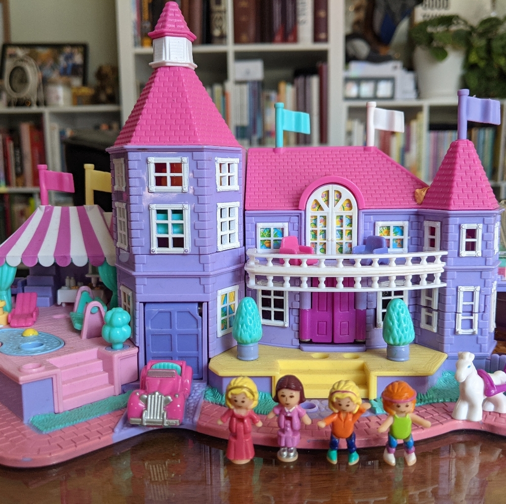 Polly Pocket Mansion Complete
